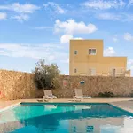 Wellness Hygge Modern Gozitan - Happy *