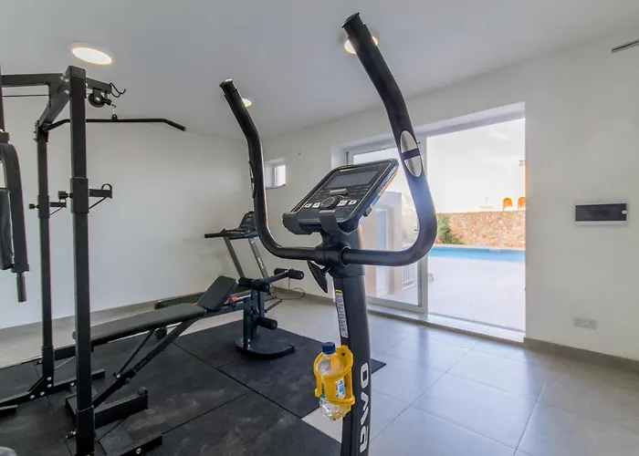 Wellness Hygge Modern Gozitan - Happy *